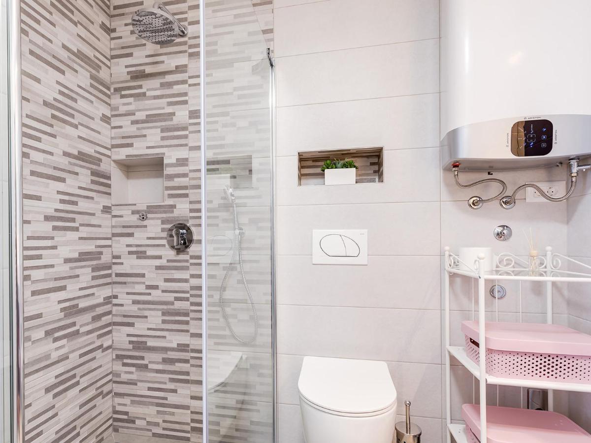 Porec Twins Apartment Экстерьер фото